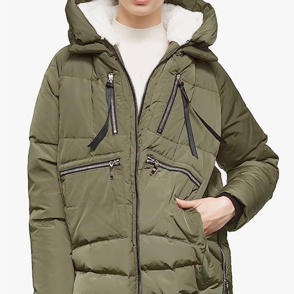 Orolay down jacket green NWOT, pristine, warm, tons of pockets, stylish - Picture 4 of 4